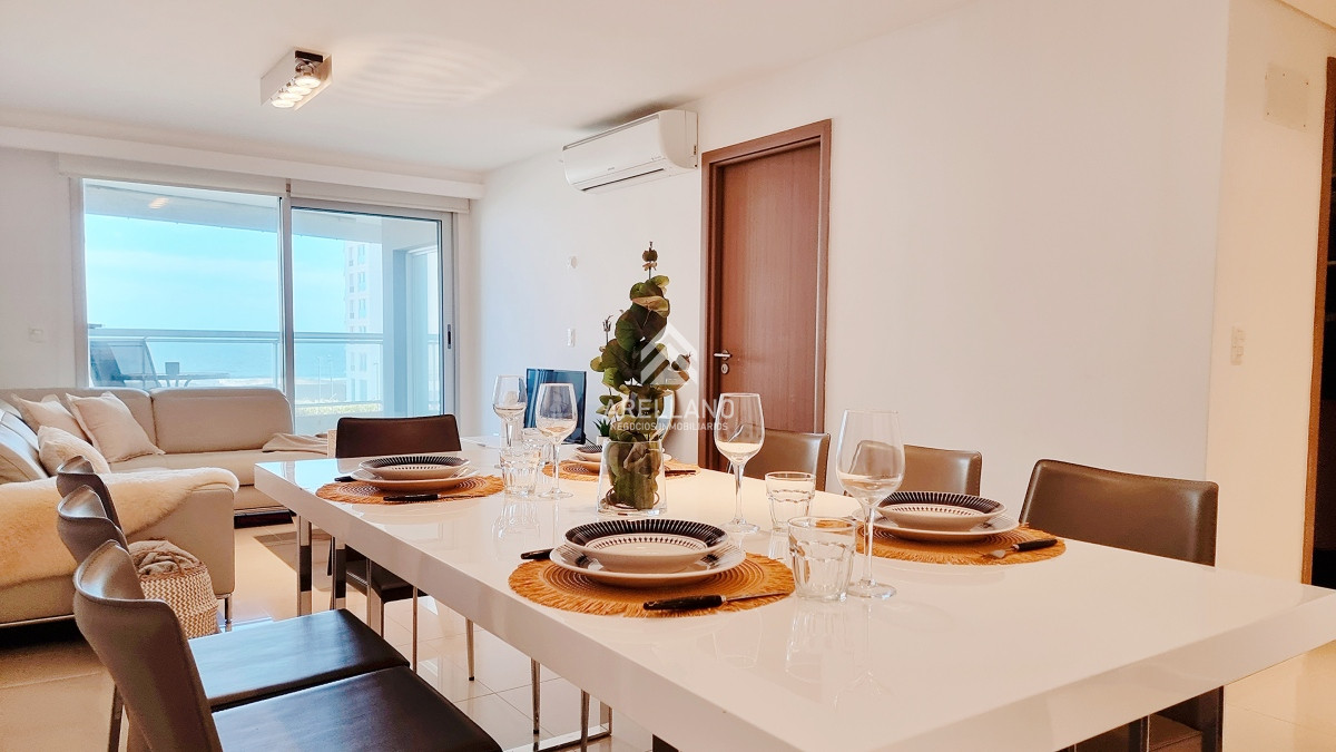 Apartamento ID.5599 - Venta Apartamento piso bajo en Look Brava! 3 dormitorios + dependencia, calefaccion.