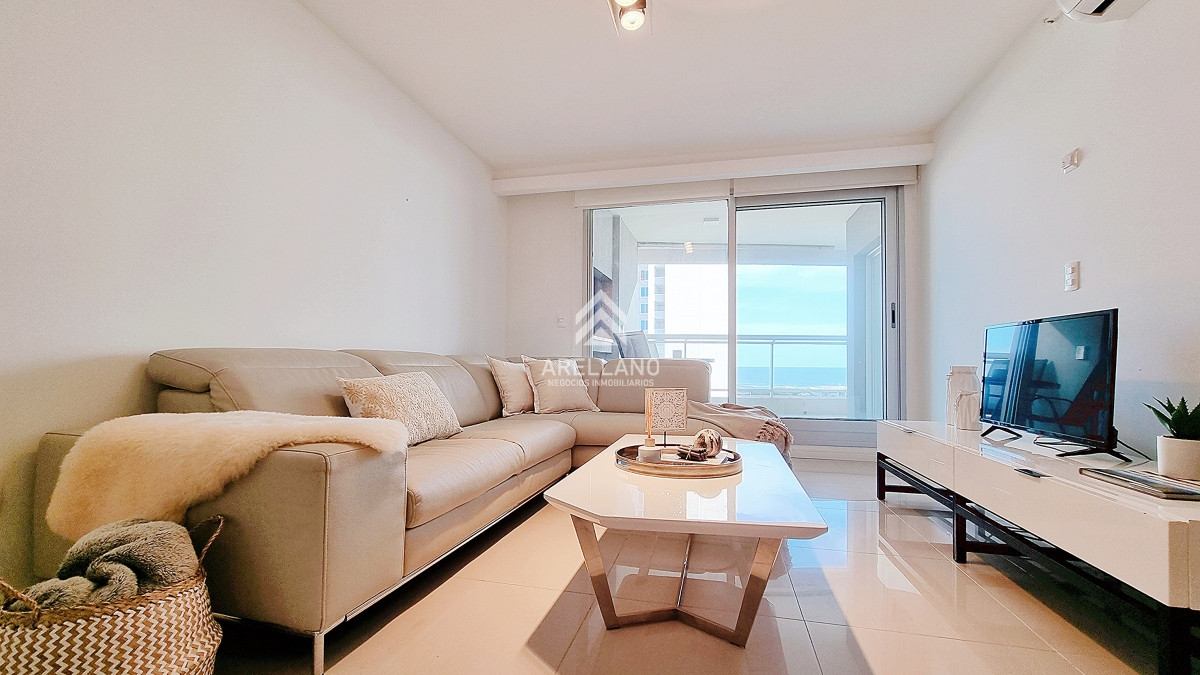 Apartamento ID.5599 - Venta Apartamento piso bajo en Look Brava! 3 dormitorios + dependencia, calefaccion.