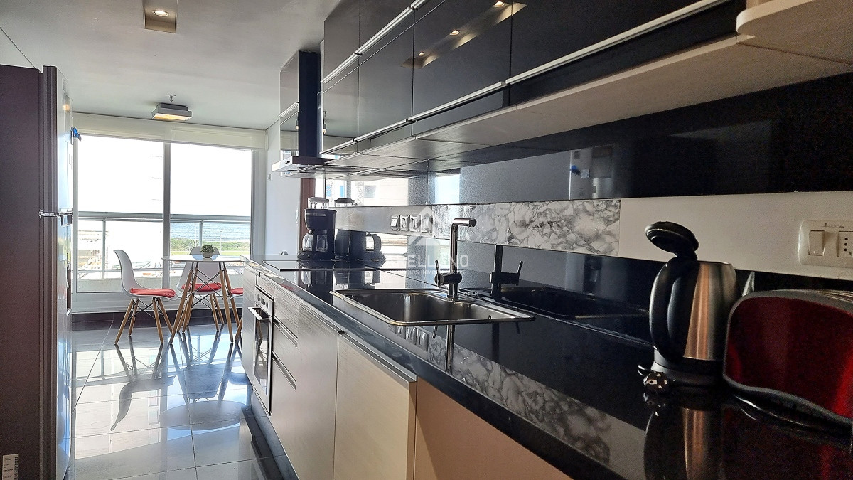Apartamento ID.5599 - Venta Apartamento piso bajo en Look Brava! 3 dormitorios + dependencia, calefaccion.