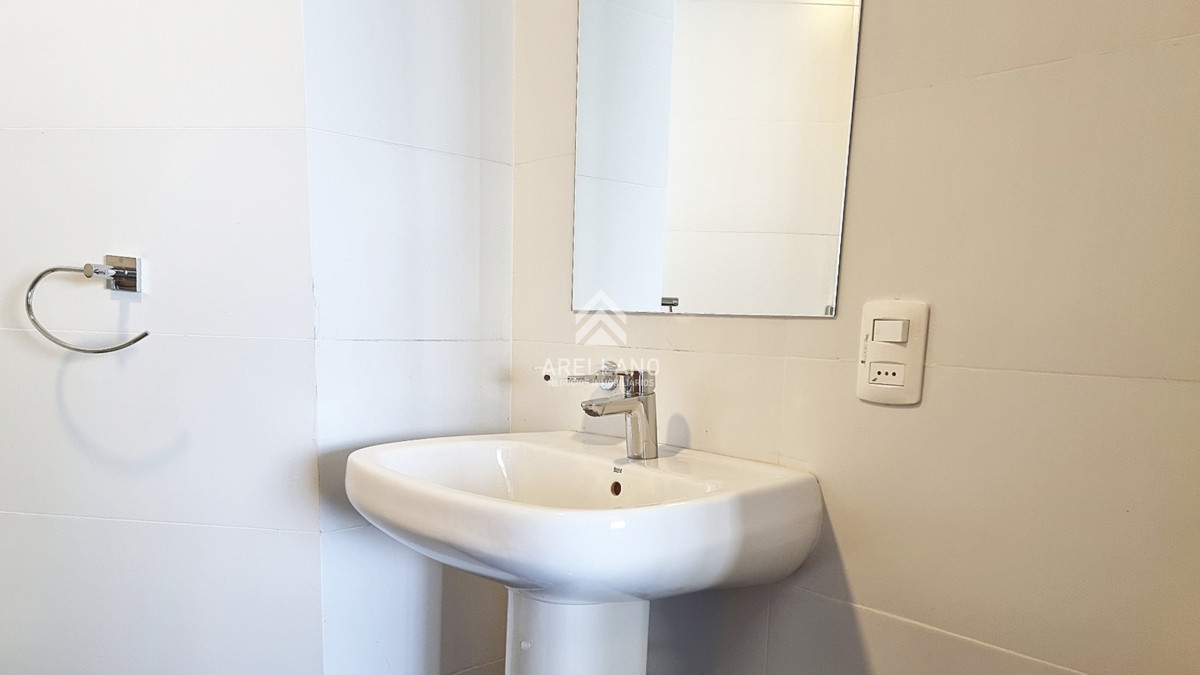 Apartamento ID.5599 - Venta Apartamento piso bajo en Look Brava! 3 dormitorios + dependencia, calefaccion.