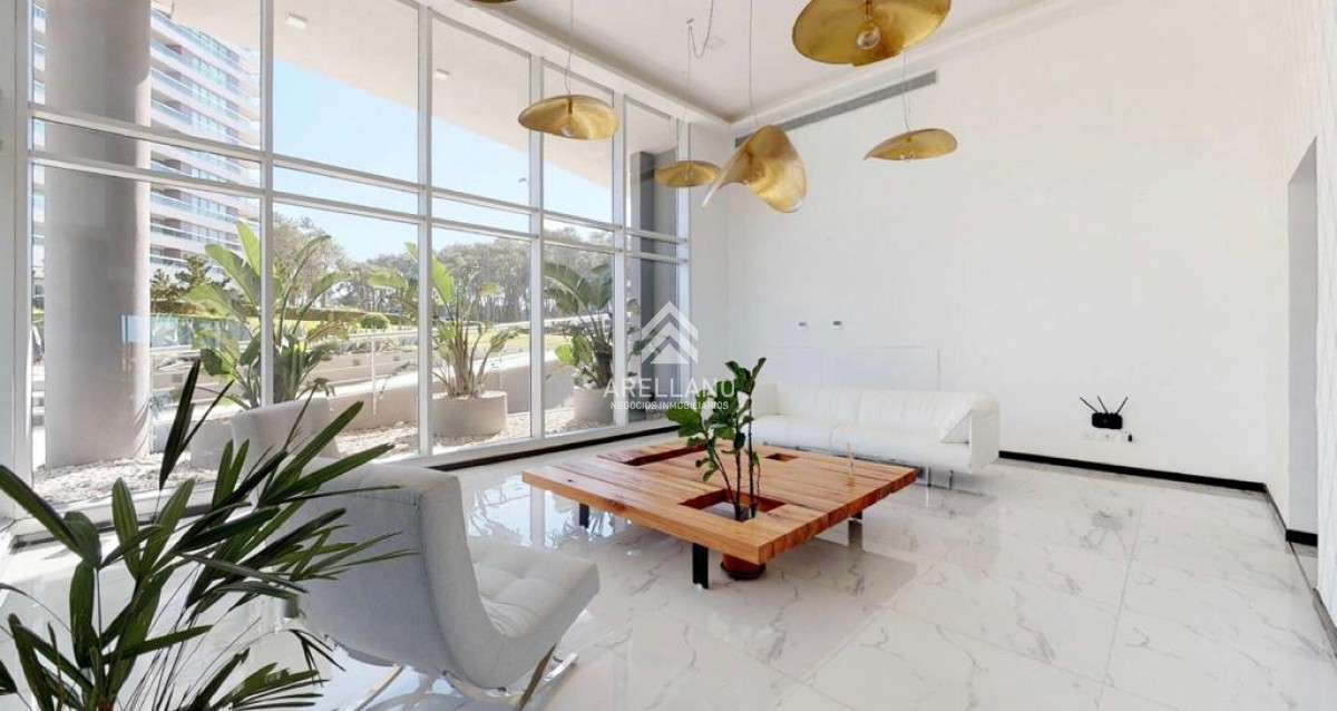 Apartamento ID.5599 - Venta Apartamento piso bajo en Look Brava! 3 dormitorios + dependencia, calefaccion.