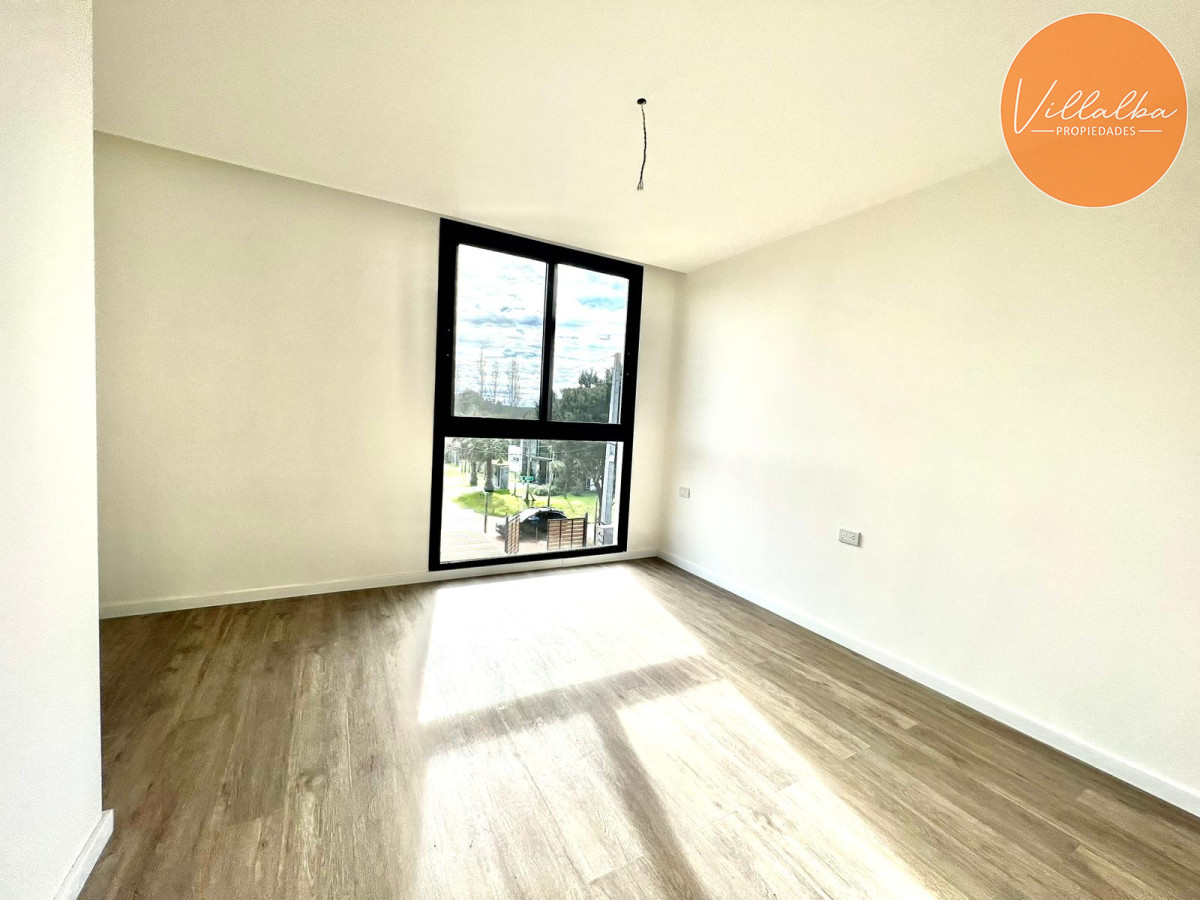 Casa ID.3000 - Casa a estrenar en barrio Privado. 3 dormitorios, 3 baños, calefacción
