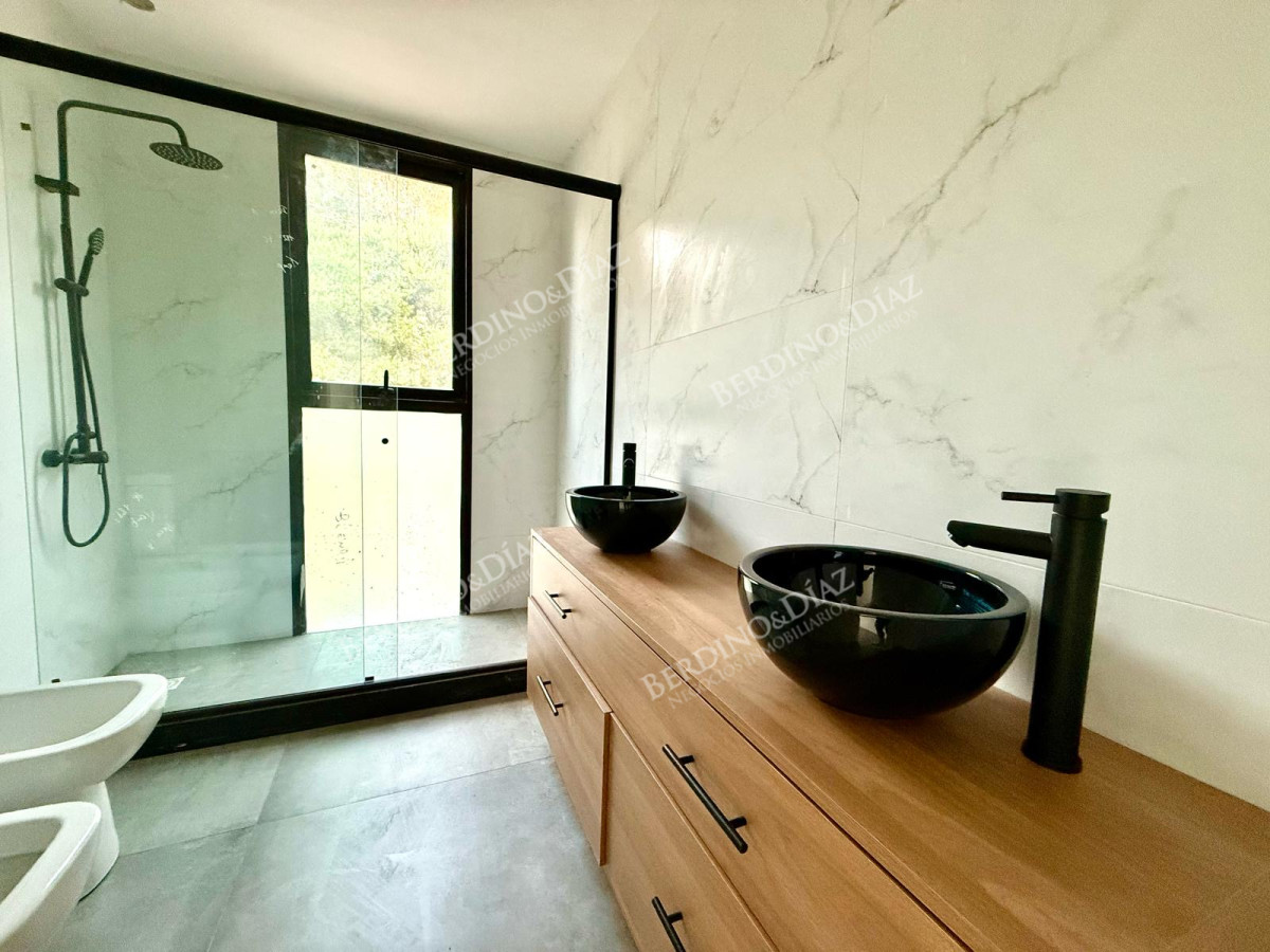 Casa ID.2754 - Hermoso proyecto Barrio Cerrado en la barra “ Bosques del Tesoro