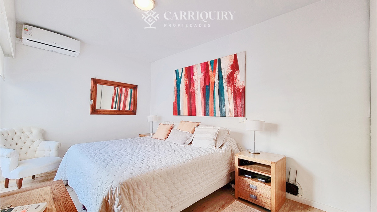 Apartamento ID.8537 - Apartamento moderno en Peninsula, 3 dormitorios, parrillero, garage doble. Planta Baja.