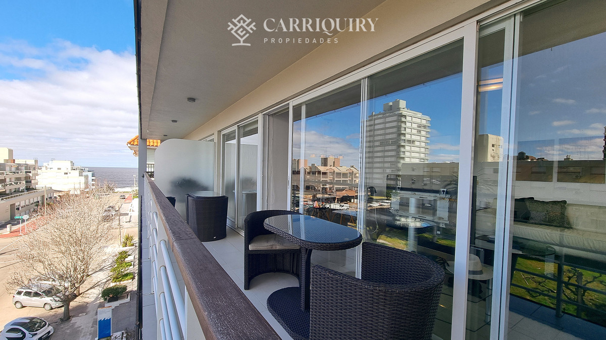 Apartamento ID.9741 - Apartamento moderno, 3 dormitorios, 3 baños, parrillero, losa radiante y Vista al mar!