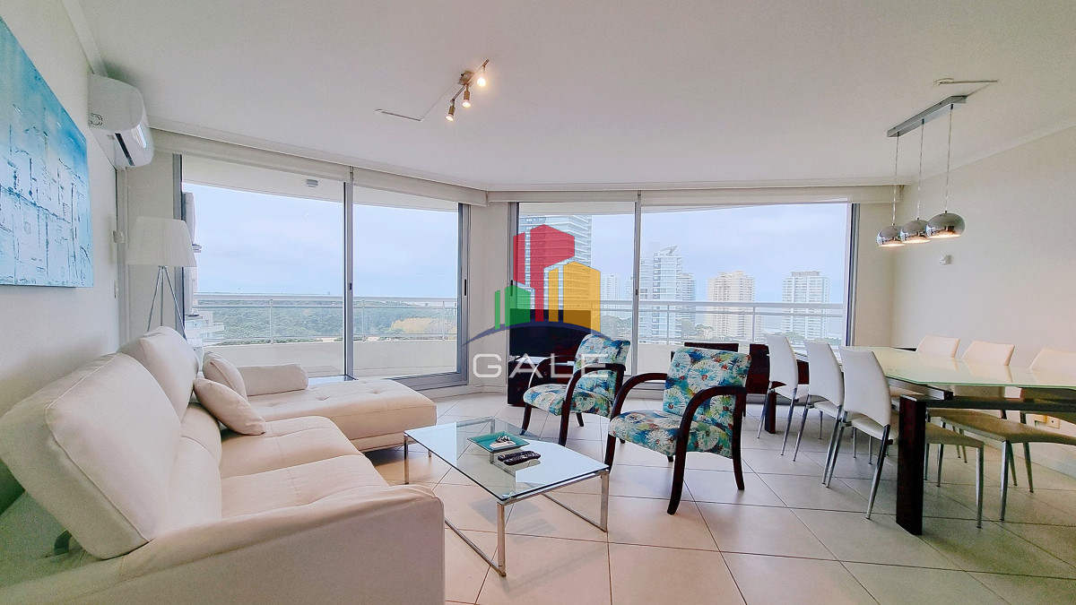 Apartamento en piso Alto en Torre Ocean Drive, 3 Suites, terraza