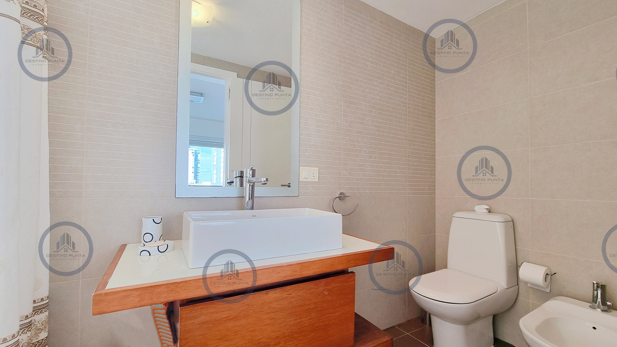 Apartamento ID.3098 - Apartamento moderno, 3 dormitorios, 3 baños, parrillero, losa radiante y Vista al mar!