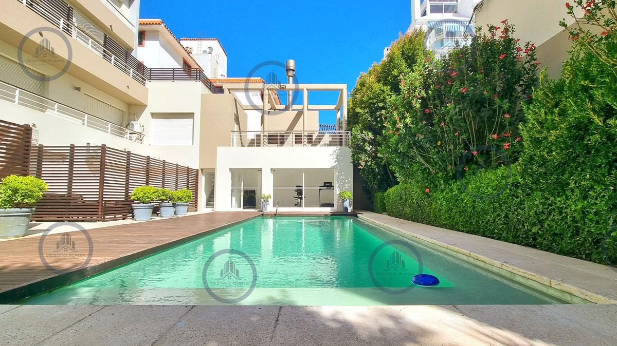 Apartamento ID.3098 - Apartamento moderno, 3 dormitorios, 3 baños, parrillero, losa radiante y Vista al mar!