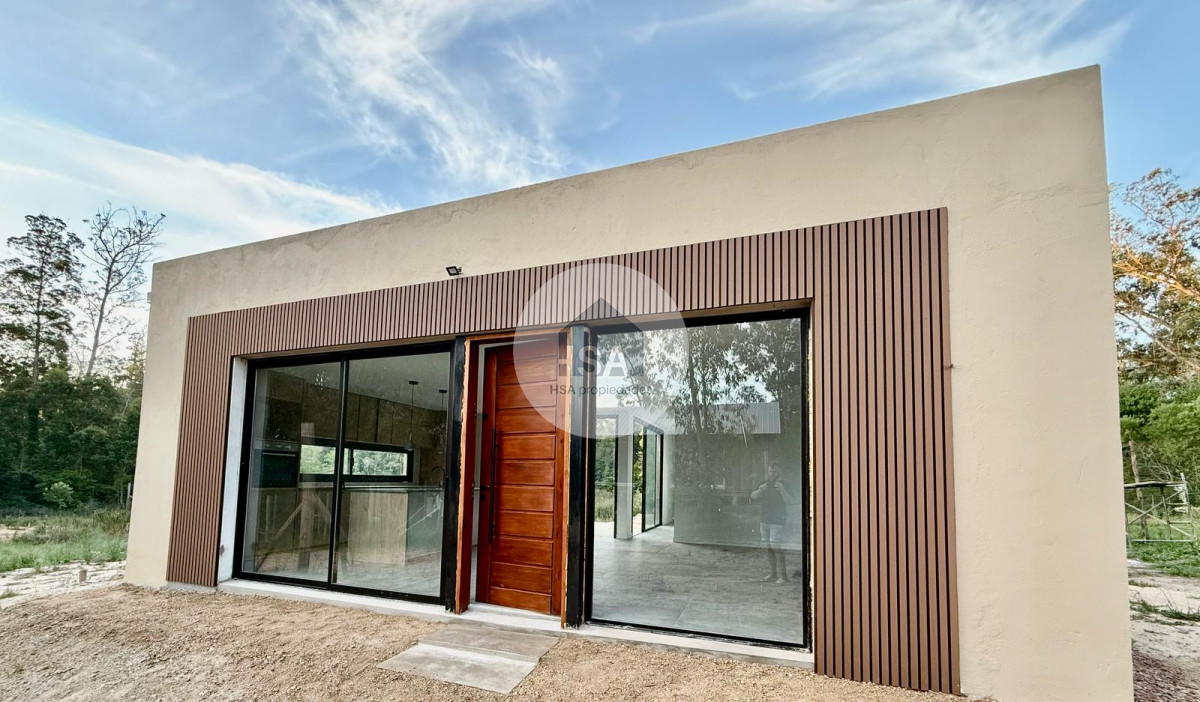 Casa ID.391 - Hermoso proyecto Barrio Cerrado en la barra  Bosques del Tesoro