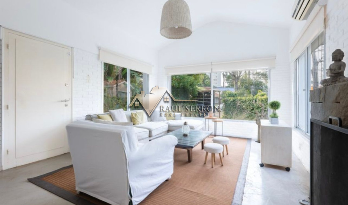 Casa ID.3223 - CASA EN MANSA EN VENTA DE 3 Y DEPENDENCIA VENTA