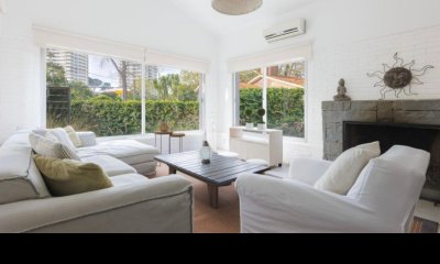 CASA EN MANSA EN VENTA DE 3 Y DEPENDENCIA VENTA