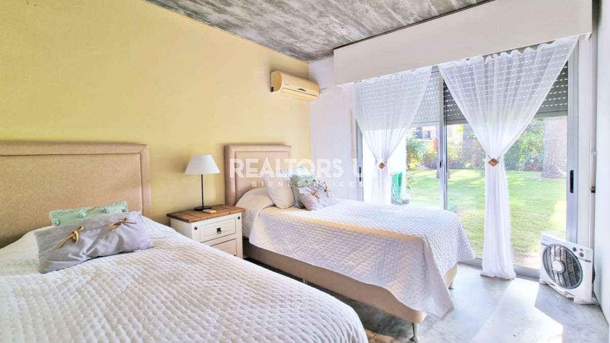 Casa ID.170 - Casa Minimalista en San Rafael, 3 dormitorios + dependencia con lavadero 