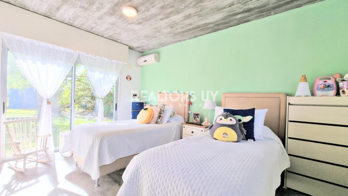 Casa ID.170 - Casa Minimalista en San Rafael, 3 dormitorios + dependencia con lavadero 
