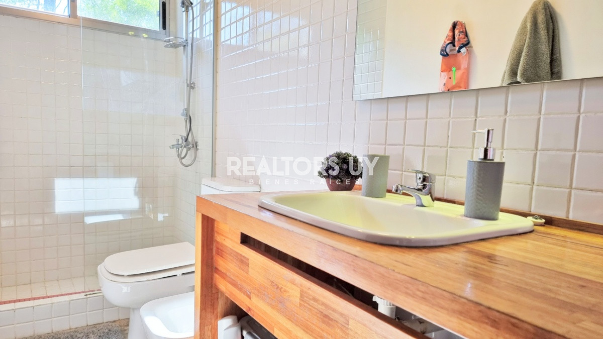 Casa ID.170 - Casa Minimalista en San Rafael, 3 dormitorios + dependencia con lavadero 