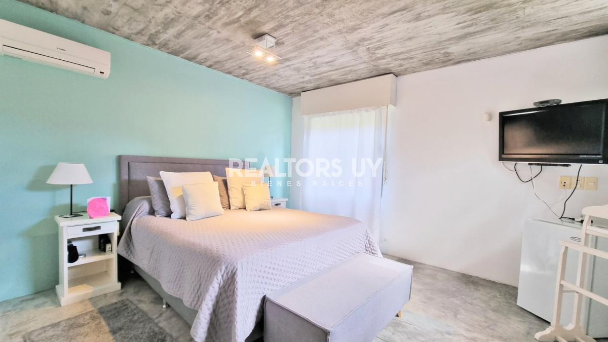 Casa ID.170 - Casa Minimalista en San Rafael, 3 dormitorios + dependencia con lavadero 
