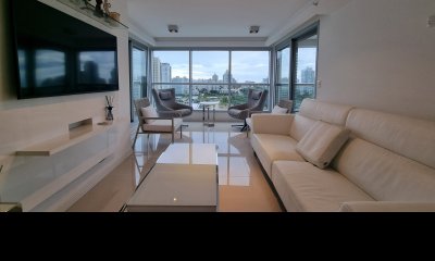Apartamento Torre Look Brava. 2 Suites + dependencia, parrillero, calefaccion