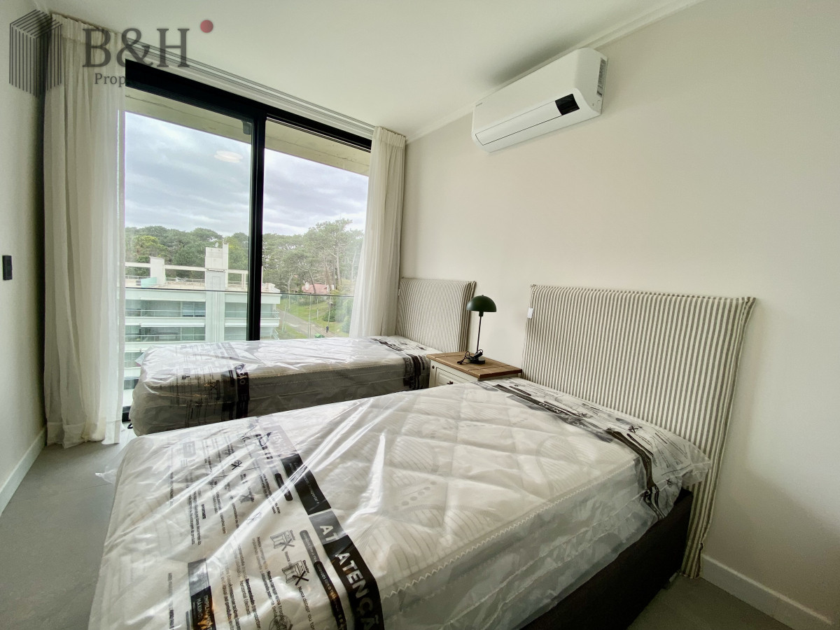 Apartamento ID.5435 - Alquiler Apartamento 2 dormitorios frente al mar en playa mansa