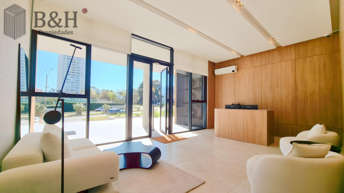 Apartamento ID.5436 - Alquiler Apartamento 2 dormitorios frente al mar en playa mansa