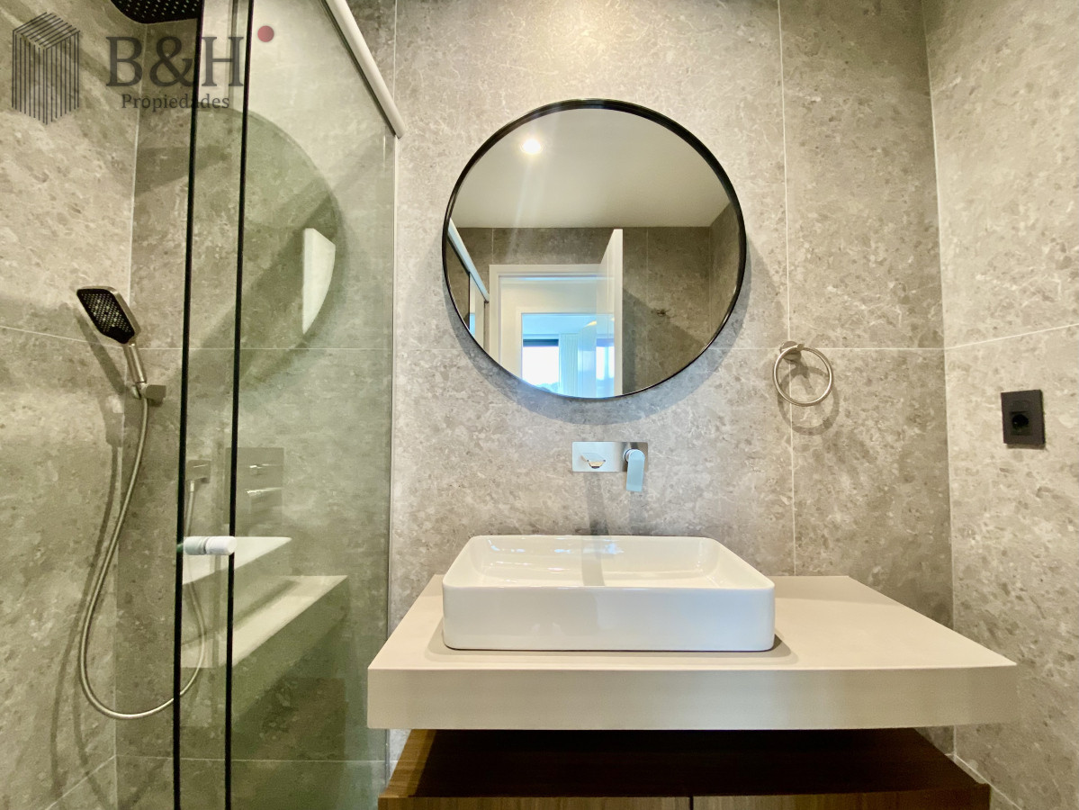 Apartamento ID.5435 - Alquiler Apartamento 2 dormitorios frente al mar en playa mansa