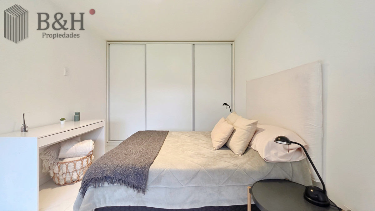 Casa ID.6780 - Magnifica casa en Barrio Privado, 3 dormitorios, piscina climatizada, moderna