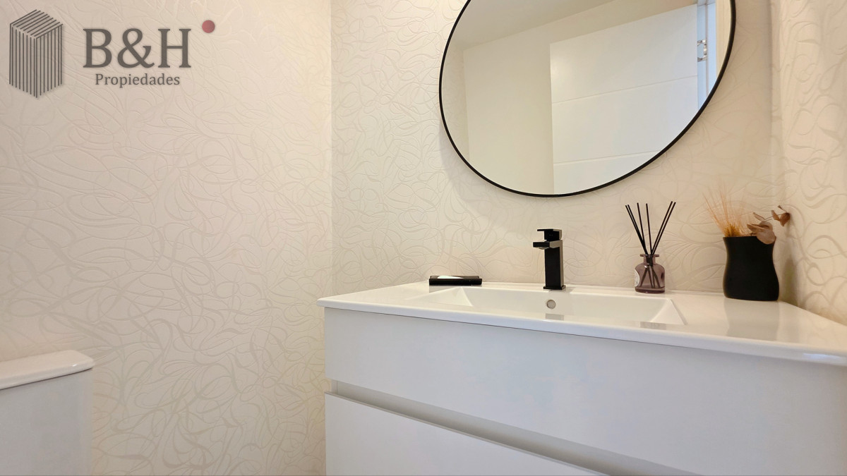 Casa ID.6780 - Magnifica casa en Barrio Privado, 3 dormitorios, piscina climatizada, moderna