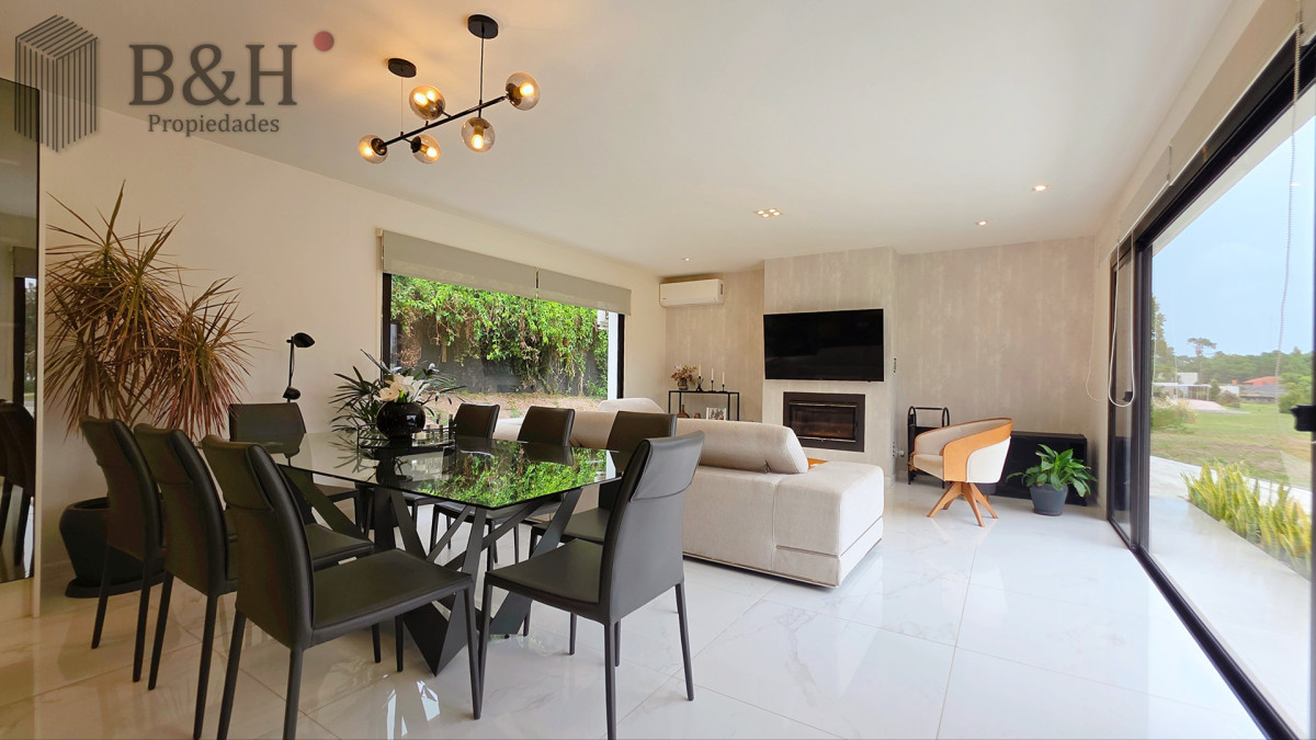 Casa ID.6780 - Magnifica casa en Barrio Privado, 3 dormitorios, piscina climatizada, moderna