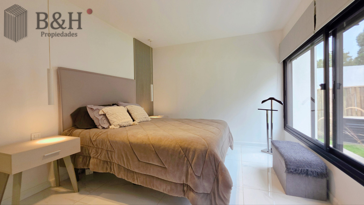 Casa ID.6780 - Magnifica casa en Barrio Privado, 3 dormitorios, piscina climatizada, moderna