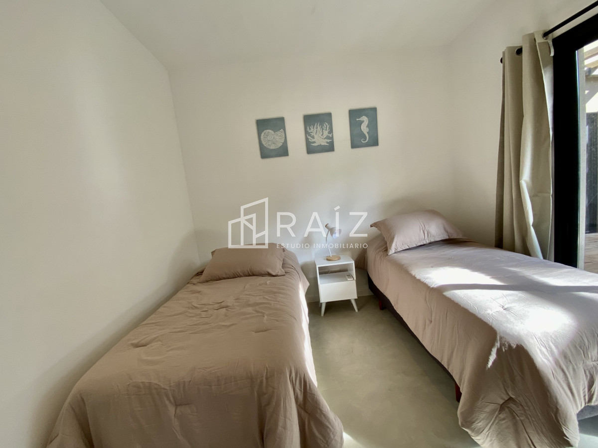 Casa ID.10415 - CASA EN VENTA 3 DORMITORIOS Y PISCINA SAN VICENTE 