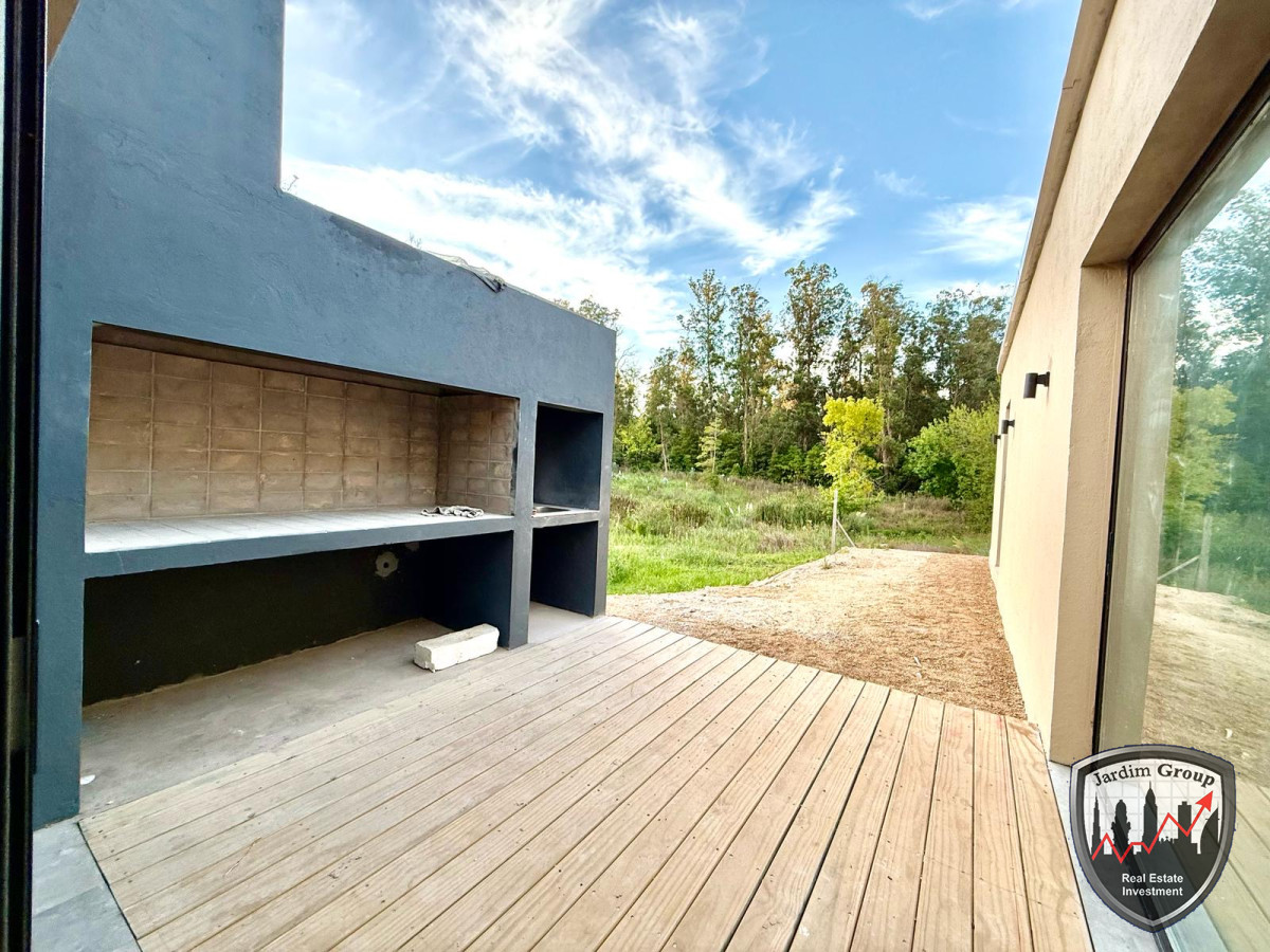 Casa ID.7074 - Hermoso proyecto Barrio Cerrado en la barra “ Bosques del Tesoro