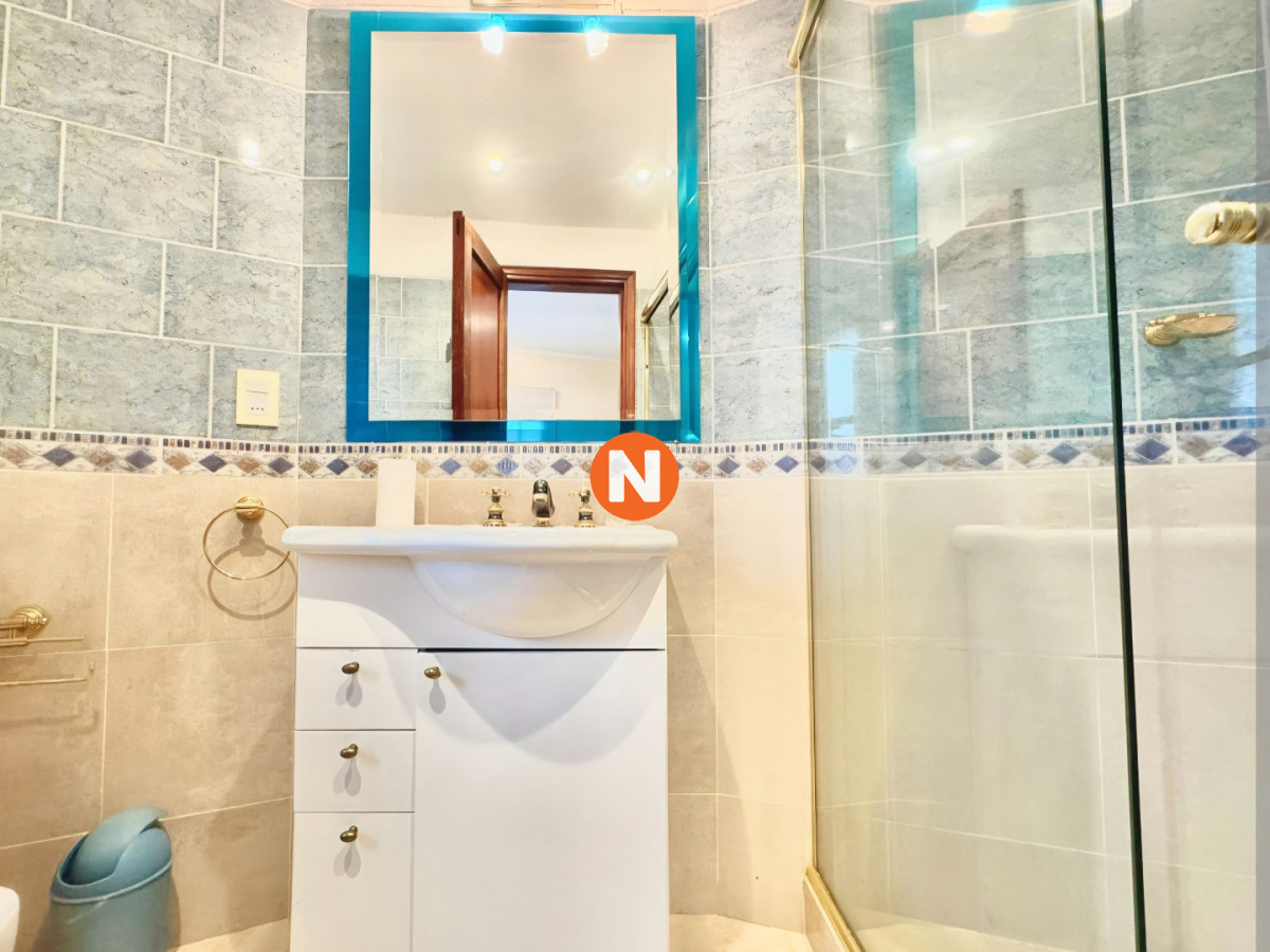 Casa Ref.225727 - Gran casa en venta, 5 dormitorios, calefaccion, piscina, solida construccion