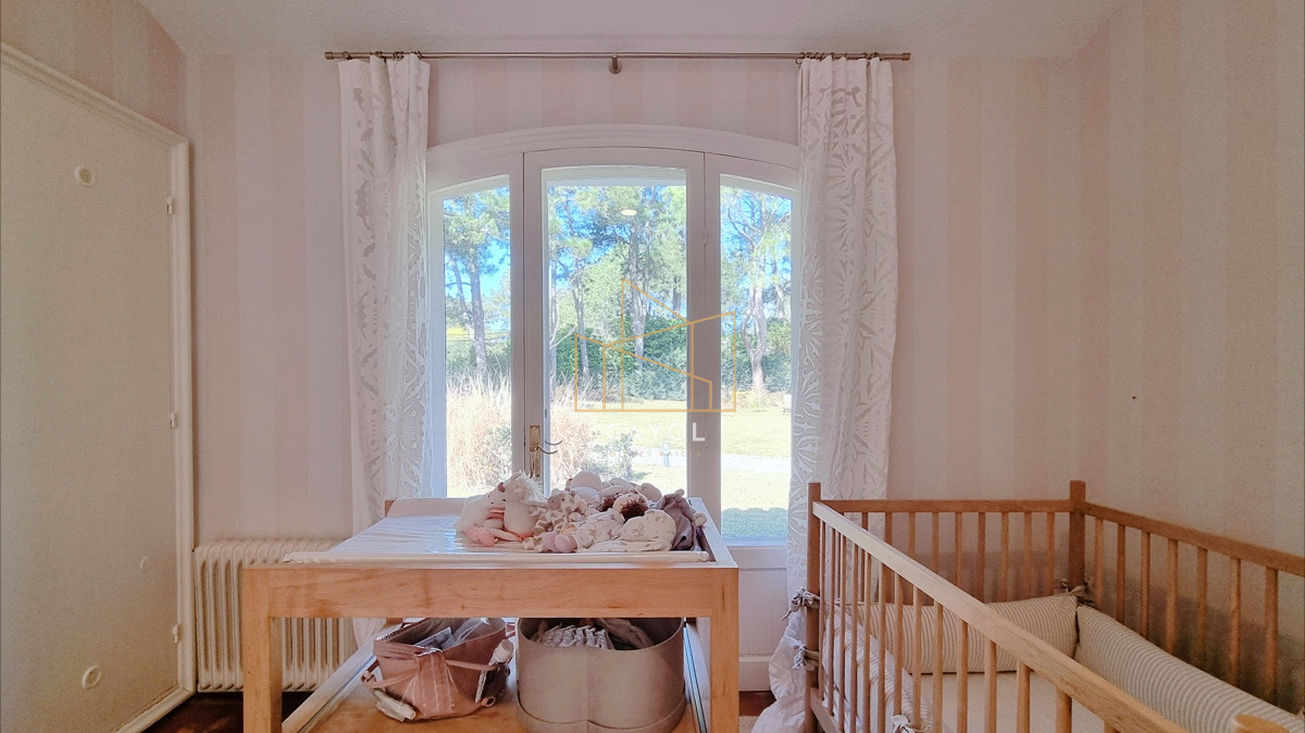 Casa ID.967 - Espectacular Mansion en Barrio Golf, 4 dormitorios, piscina climatizada, gran barbacoa y parque