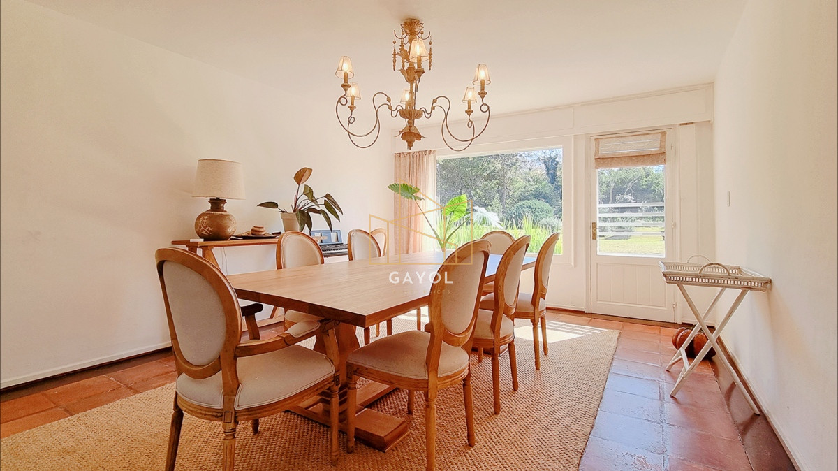 Casa ID.967 - Espectacular Mansion en Barrio Golf, 4 dormitorios, piscina climatizada, gran barbacoa y parque