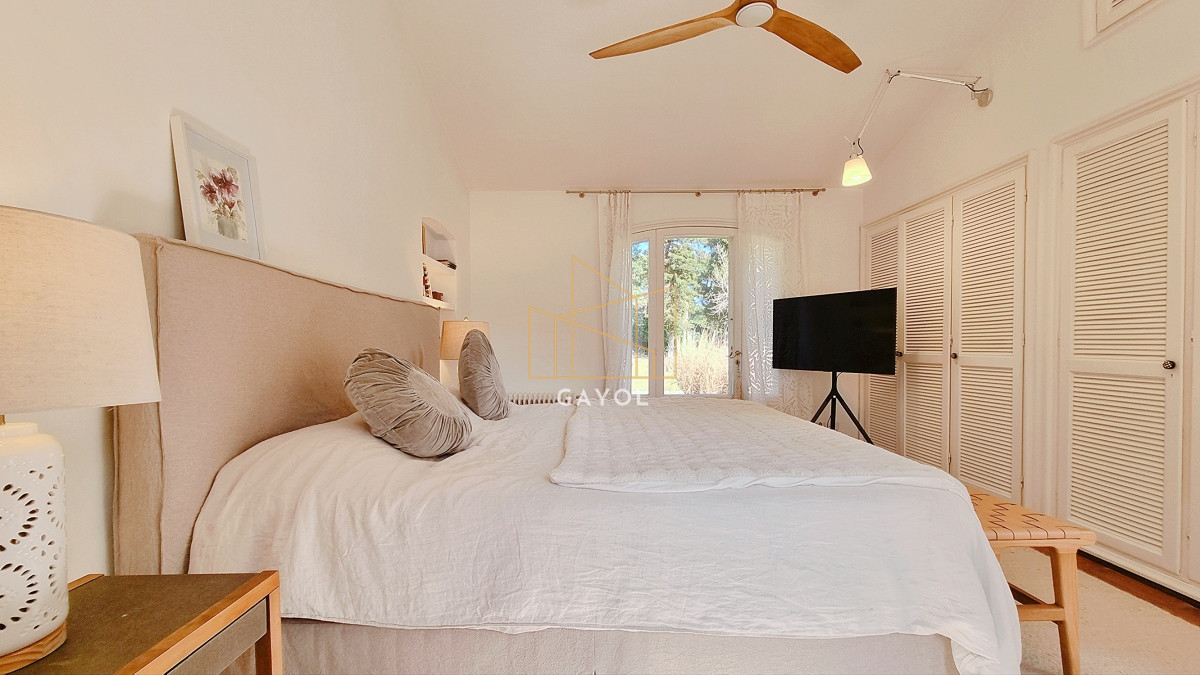 Casa ID.967 - Espectacular Mansion en Barrio Golf, 4 dormitorios, piscina climatizada, gran barbacoa y parque