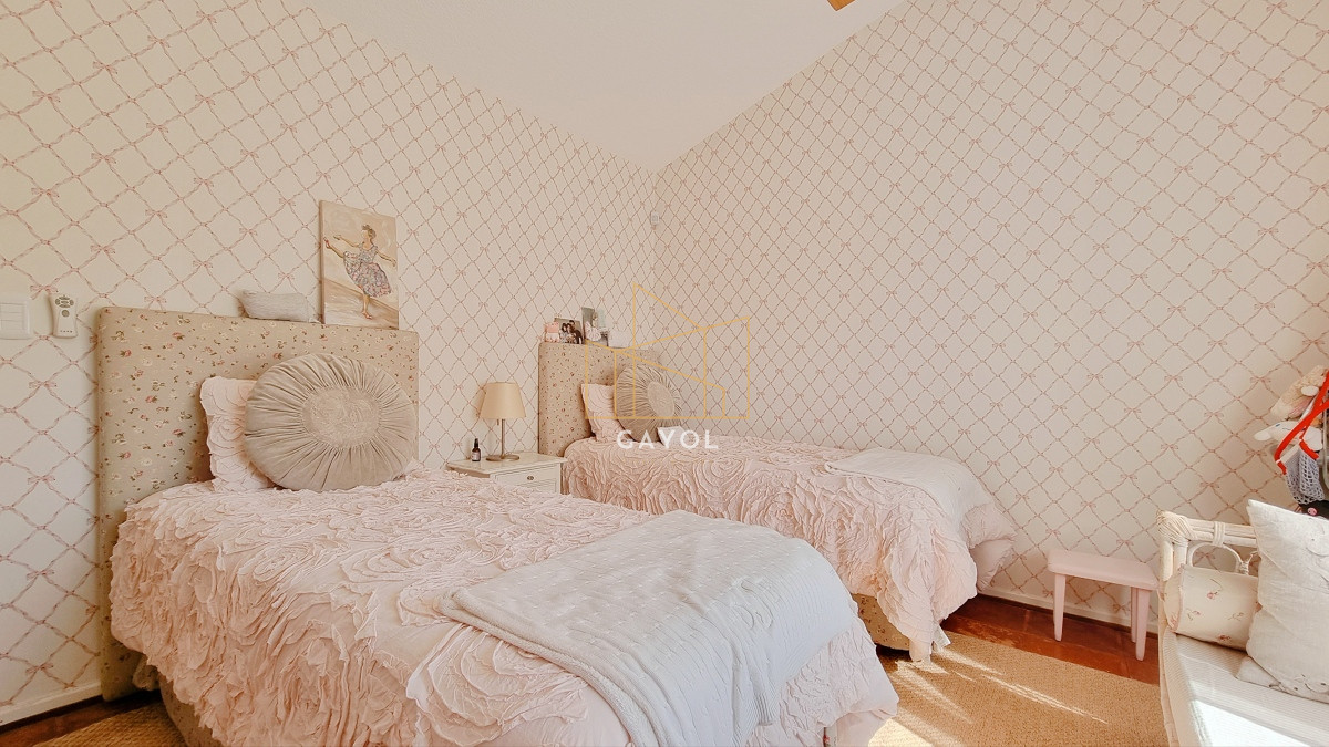 Casa ID.967 - Espectacular Mansion en Barrio Golf, 4 dormitorios, piscina climatizada, gran barbacoa y parque