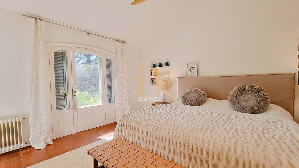 Casa ID.967 - Espectacular Mansion en Barrio Golf, 4 dormitorios, piscina climatizada, gran barbacoa y parque