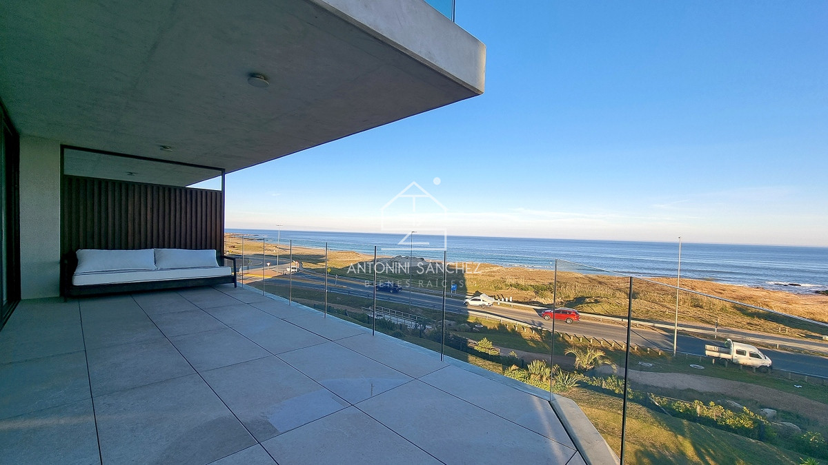 Apartamento ID.3131 - Apartamento en Aldeana, 4 dormitorios en Suite, parrillero, calefacción