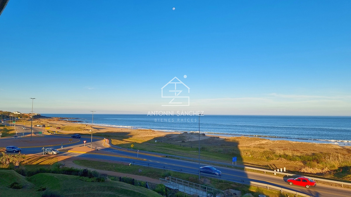 Apartamento ID.3131 - Apartamento en Aldeana, 4 dormitorios en Suite, parrillero, calefacción