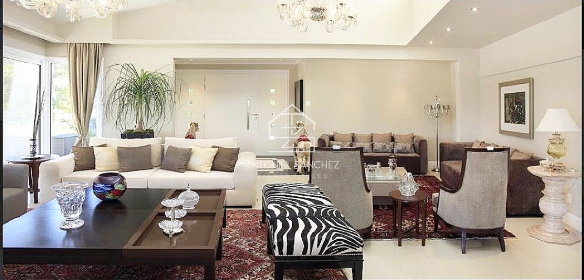 Casa ID.811 - Venta CASA 7 Suites Punta Del Este zona GOLF