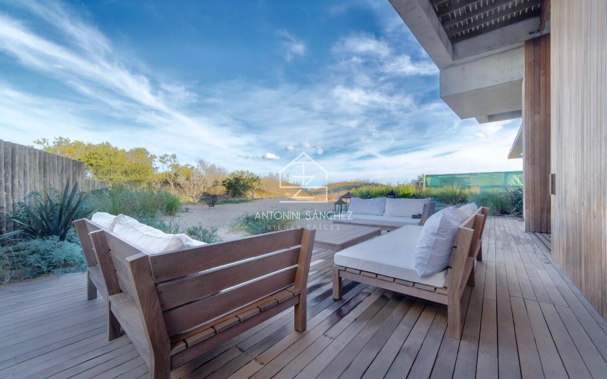 Casa ID.815 - Venta casa 5 Suites Punta del Este Manantiales