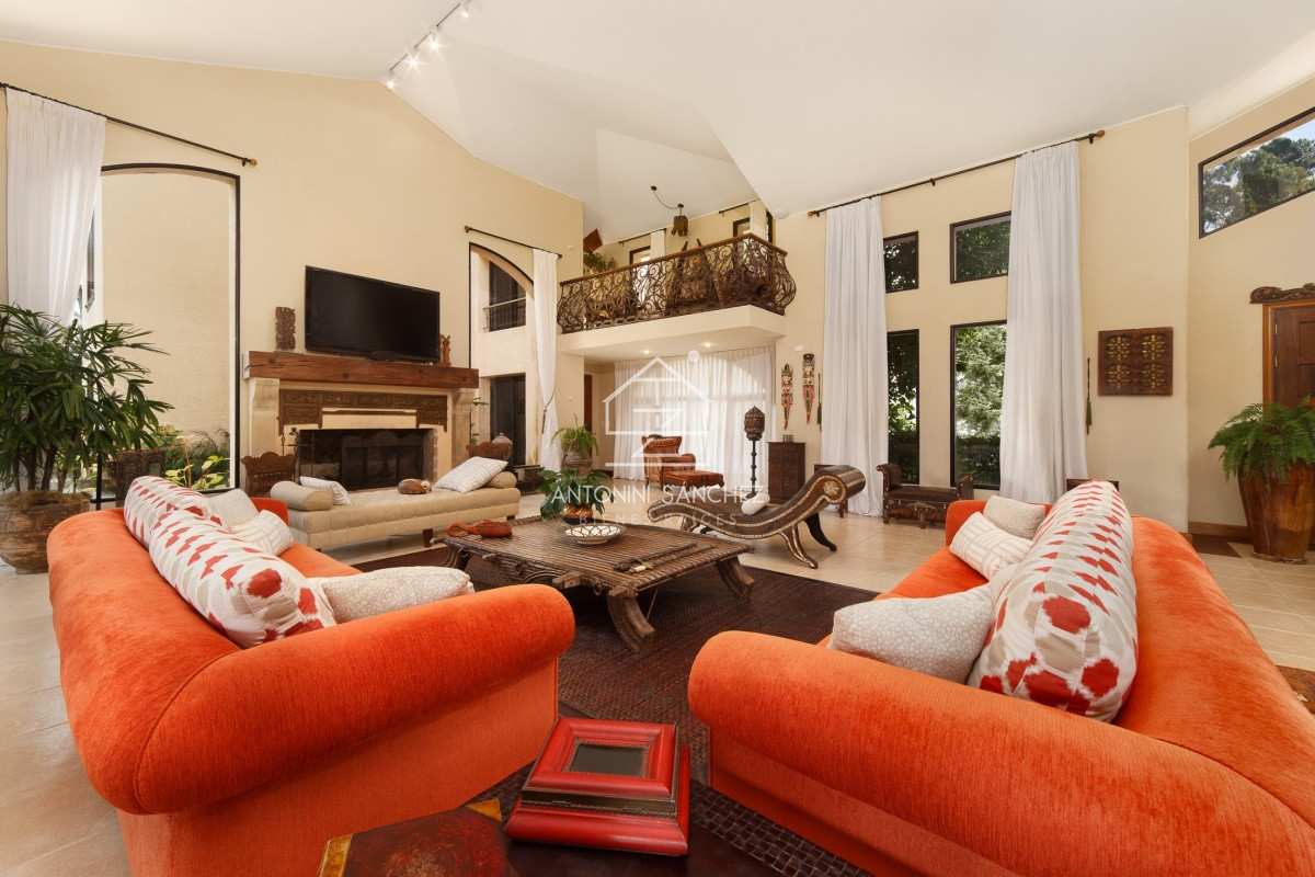Casa ID.814 - Venta Casa 6 Domitorios Punta del Este Beverly Hills