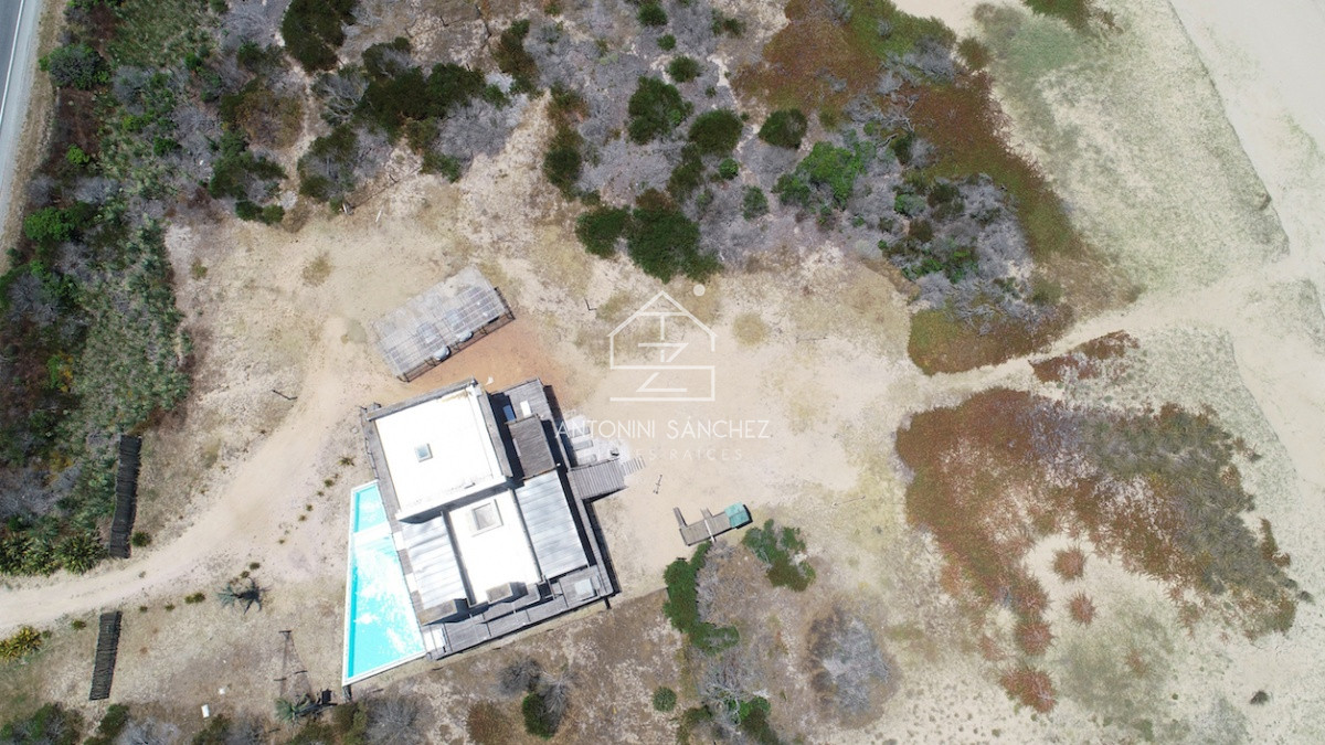 Casa ID.823 - Venta Casa 4 Dormitorios José Ignacio