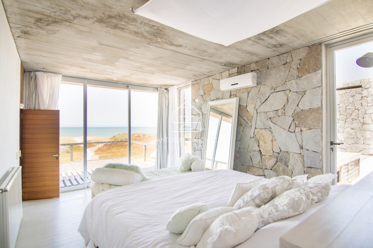 Casa ID.823 - Venta Casa 4 Dormitorios José Ignacio