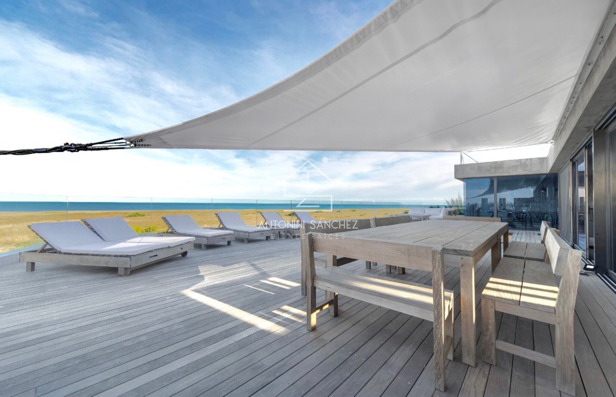 Casa ID.815 - Venta casa 5 Suites Punta del Este Manantiales