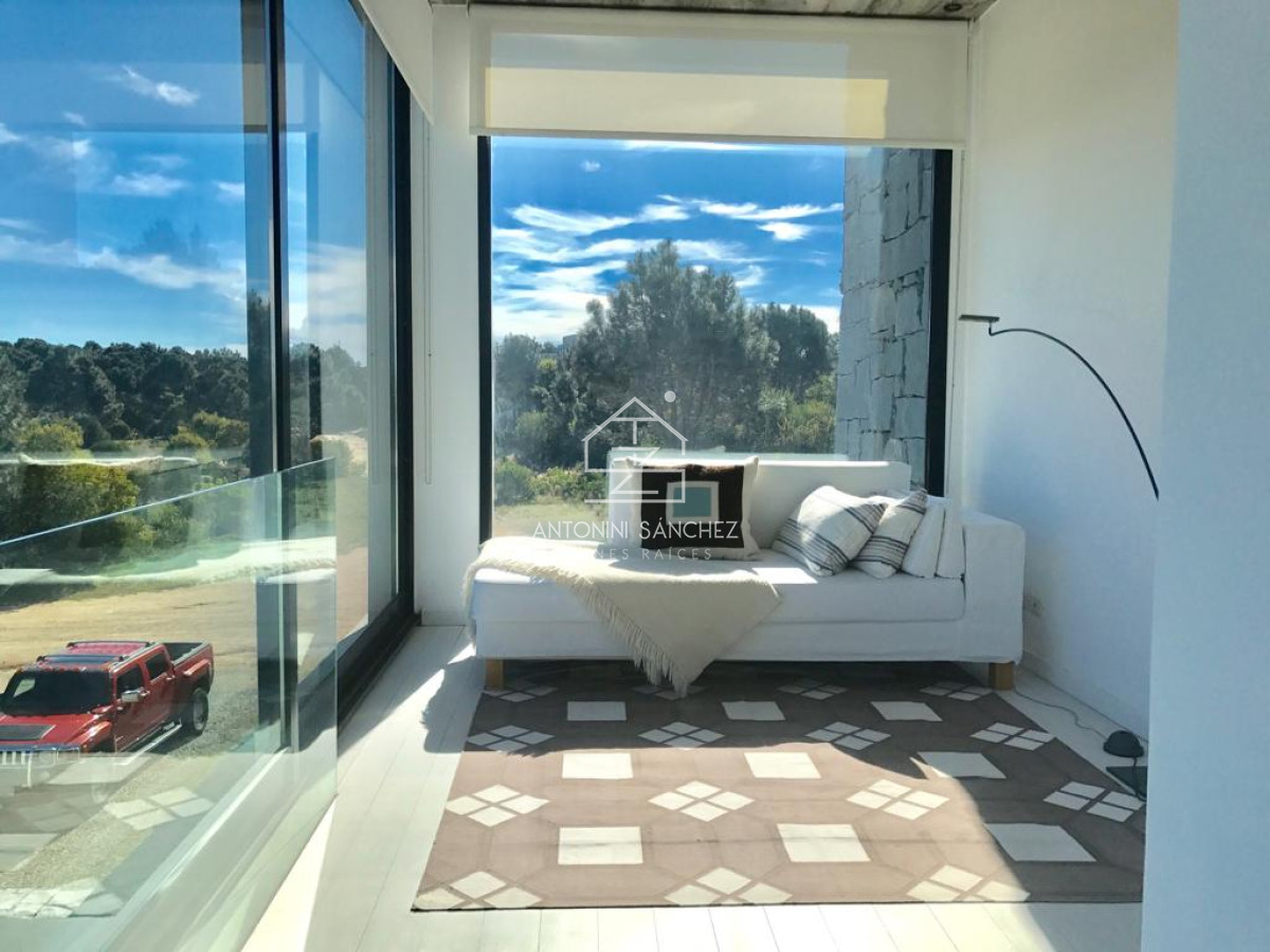 Casa ID.824 - Venta Casa 5 Dormitorios José Ignacio Laguna Escondida