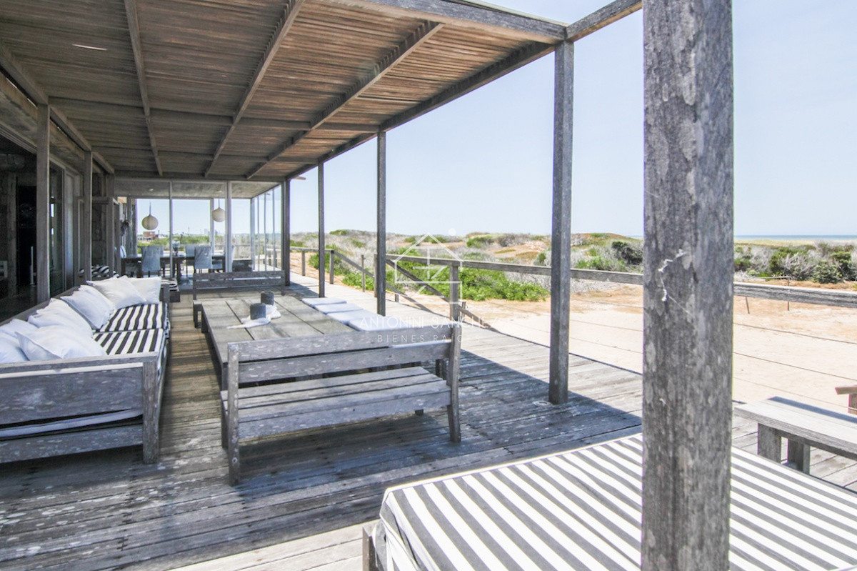Casa ID.823 - Venta Casa 4 Dormitorios José Ignacio