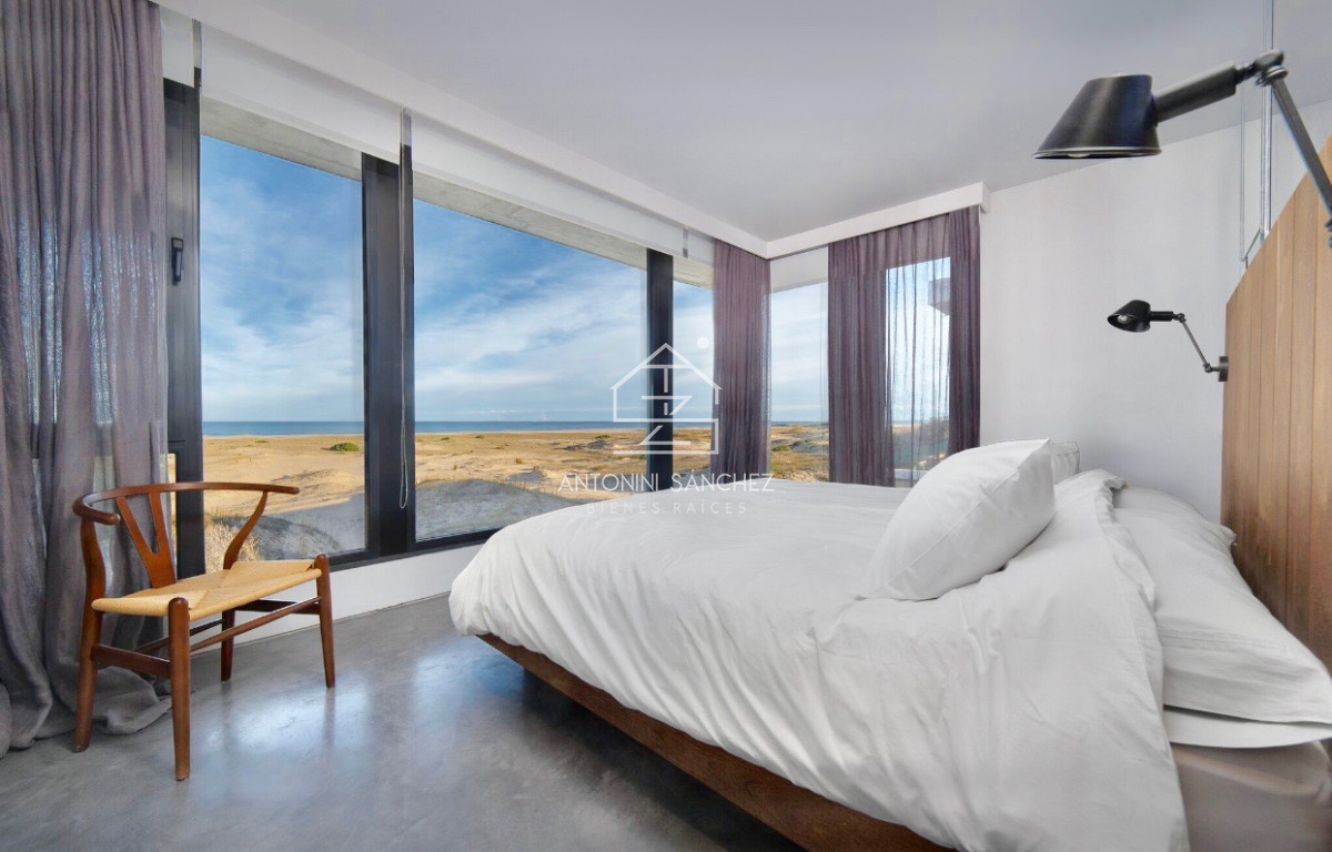 Casa ID.815 - Venta casa 5 Suites Punta del Este Manantiales