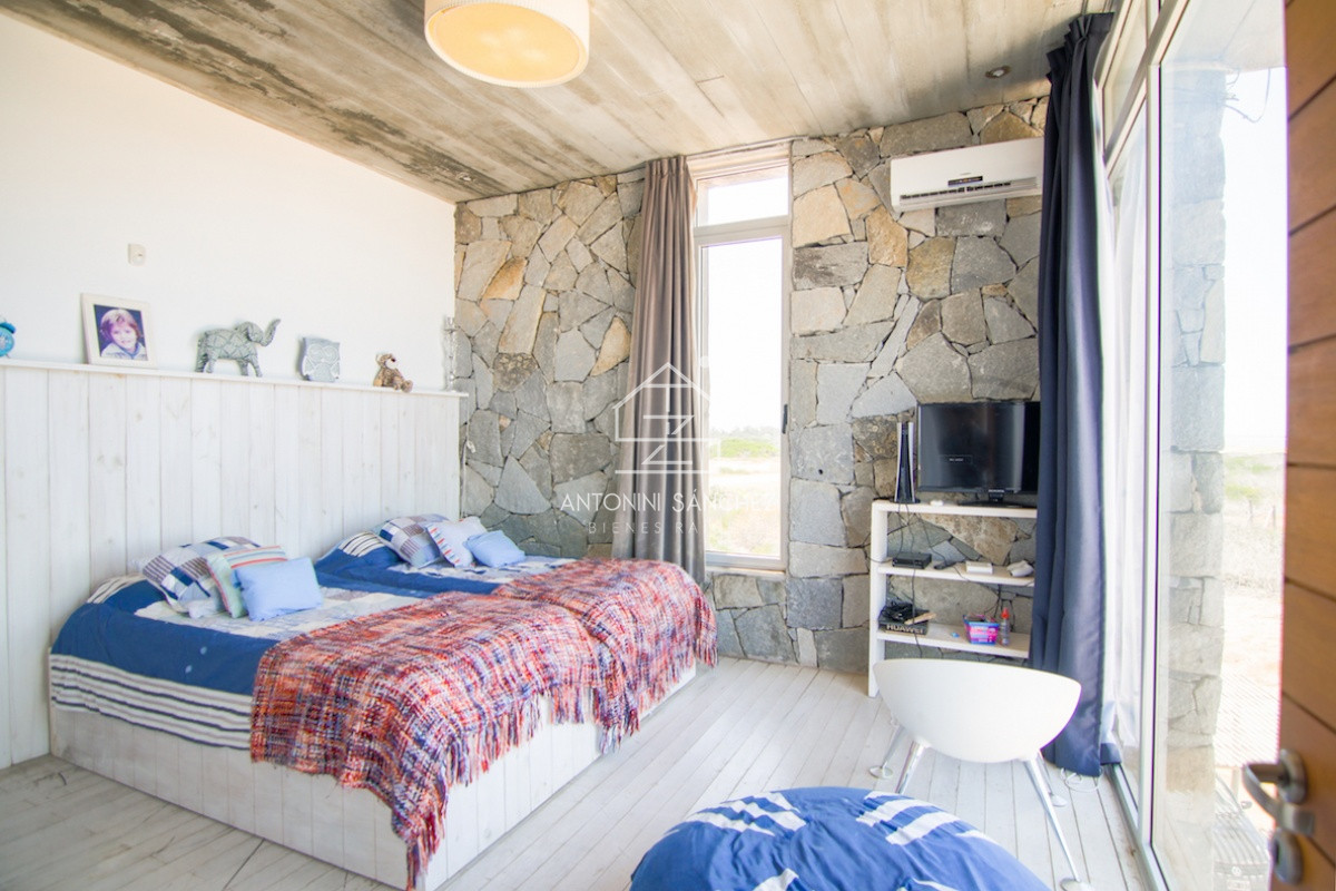 Casa ID.823 - Venta Casa 4 Dormitorios José Ignacio