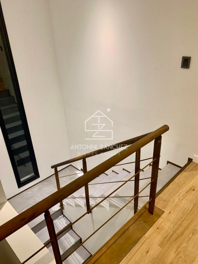 Casa ID.812 - Moderna casa en barrio privado La Arbolada, 5 dormitorios, piscina climatizada, barbacoa independiente
