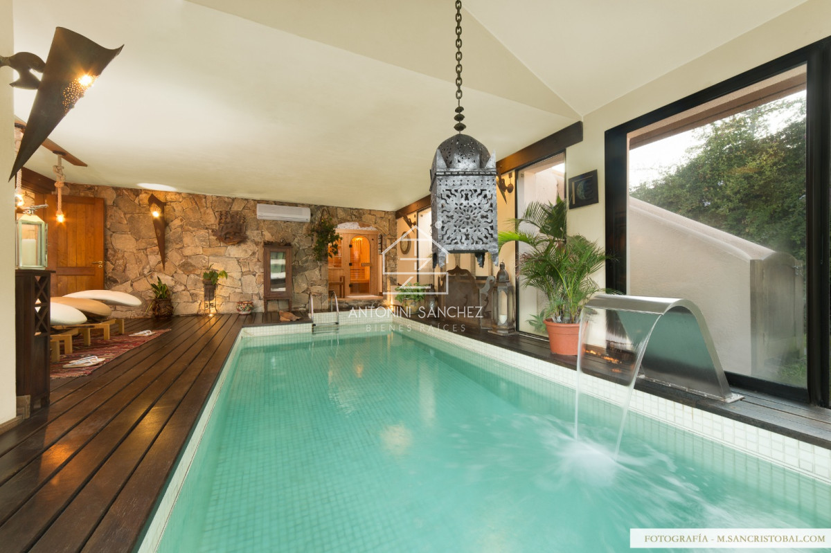 Casa ID.814 - Venta Casa 6 Domitorios Punta del Este Beverly Hills