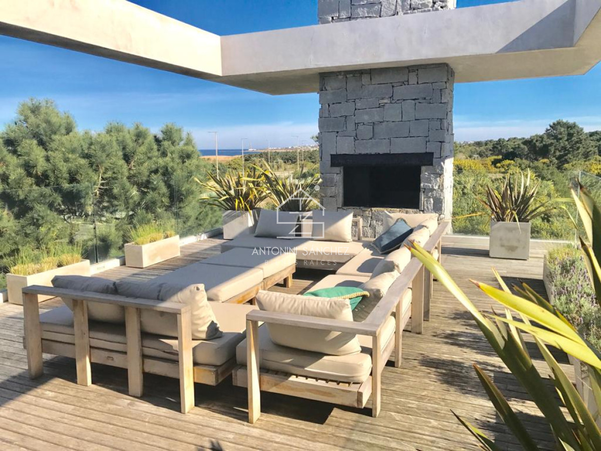 Casa ID.824 - Venta Casa 5 Dormitorios José Ignacio Laguna Escondida